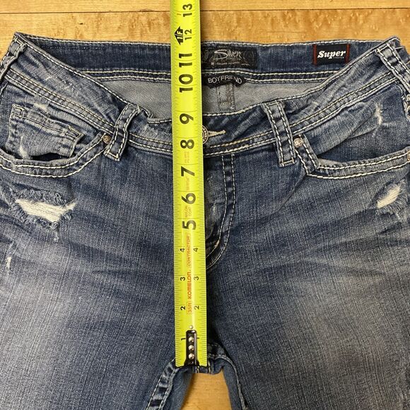 Silver Boyfriend Jeans Size 29/25 Distressed Medium Wash Super Stretch Mid Rise - Picture 3 of 16